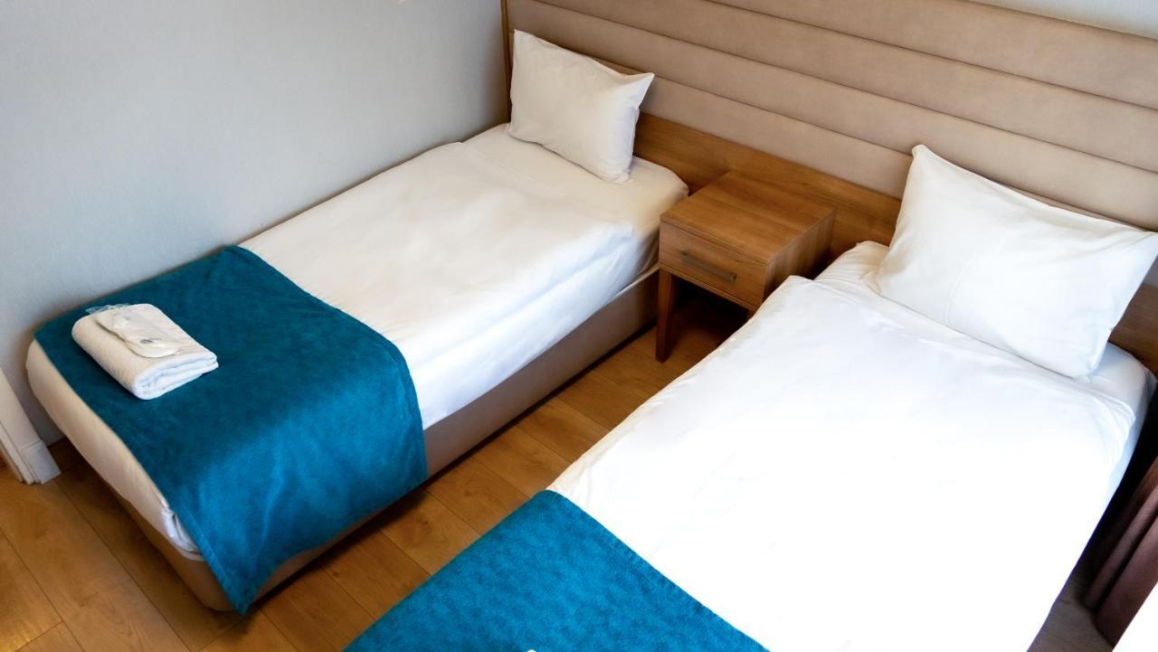 Bursa Suites Apart Otel Exterior foto A room at the hotel